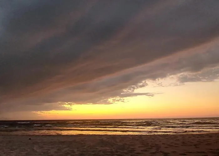 Lazur Polanki Park 公寓 *