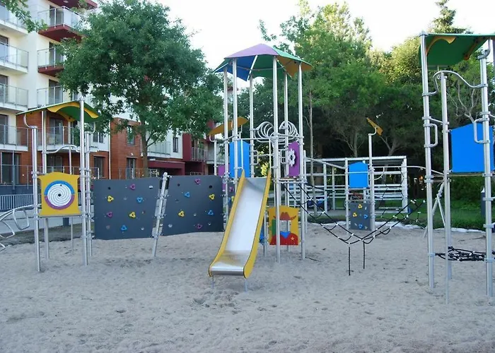 公寓 Lazur Polanki Park