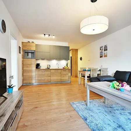 Lazur Polanki Park 코워브제크